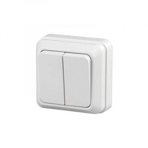 65791287_vyiklyuchatel-dvoynoy-intro-2-104-01-10ah-250v-quadro-belyiy